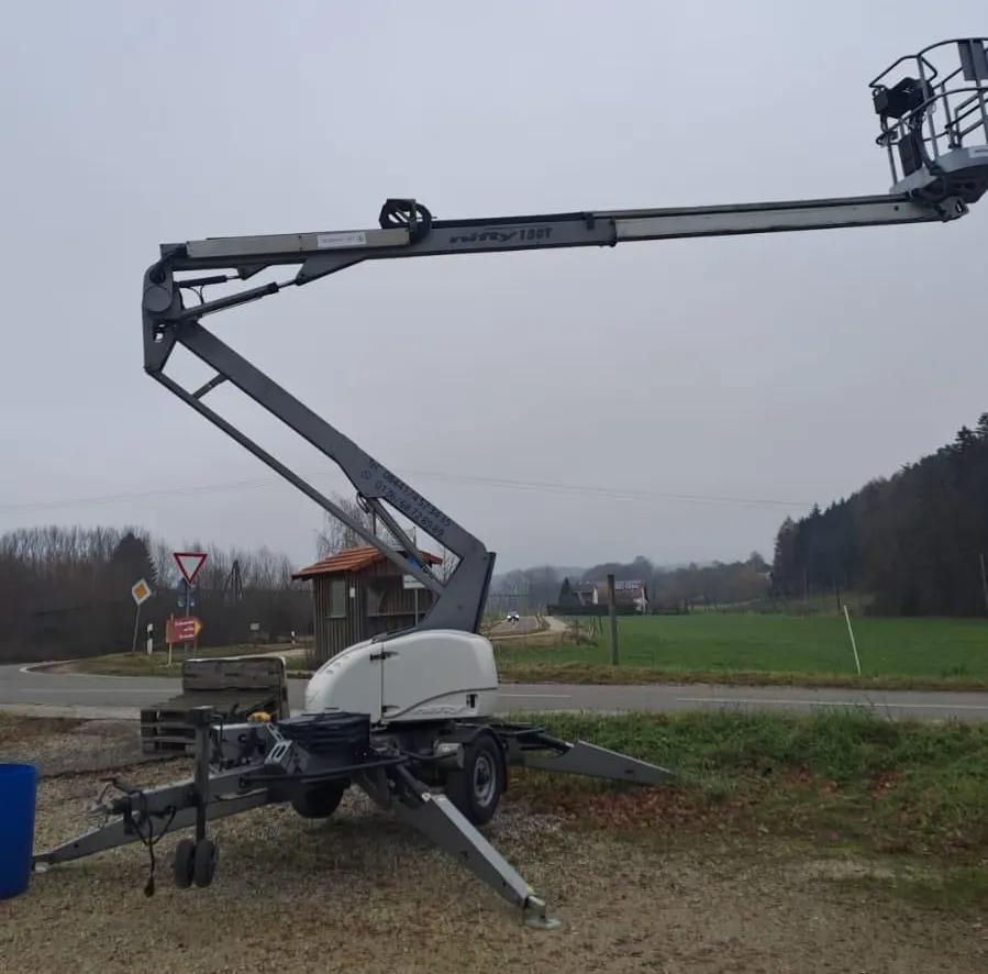 Arbeitsbühne Nifty 150T